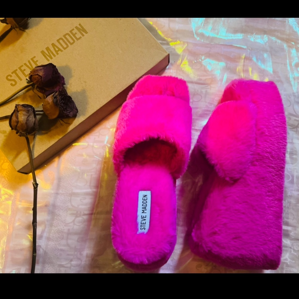 Steve Madden faux fur platforms